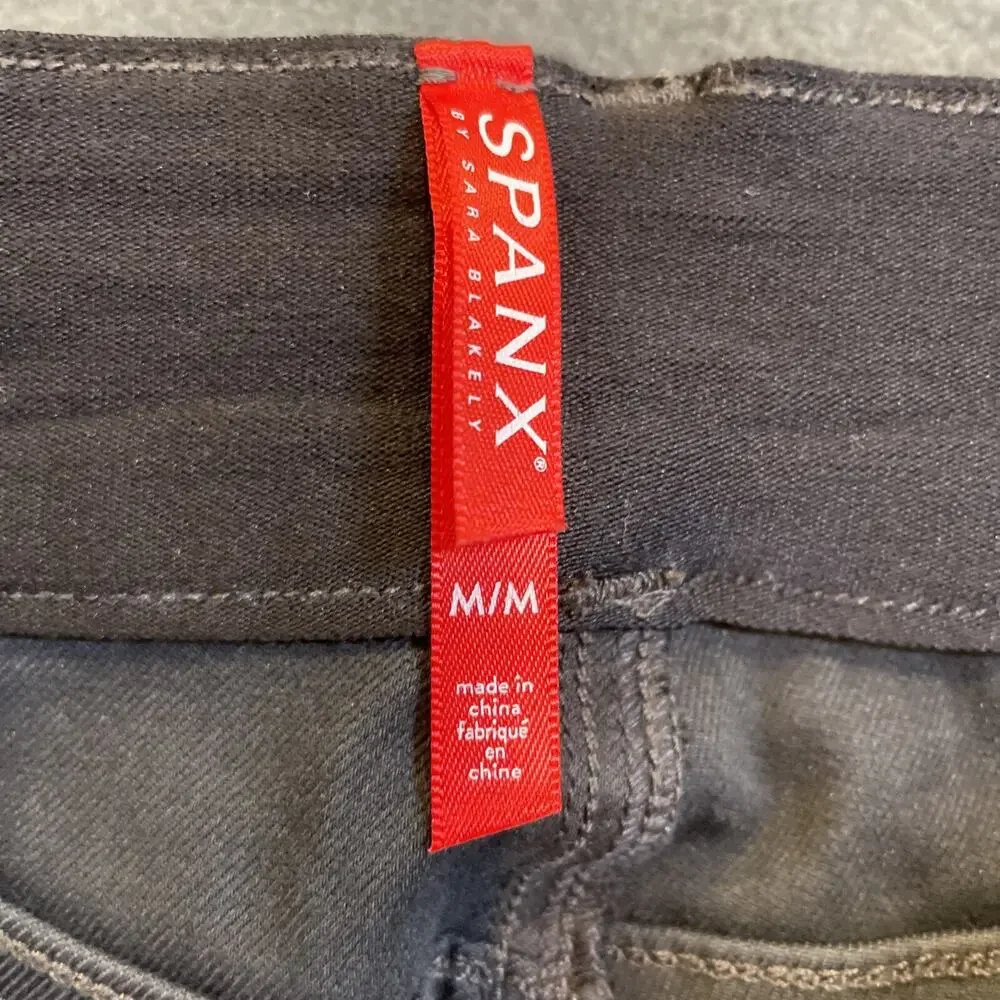 Spanx Womens Medium Black Stretch Twill Ankle Pull-On Cargo Pants Utility